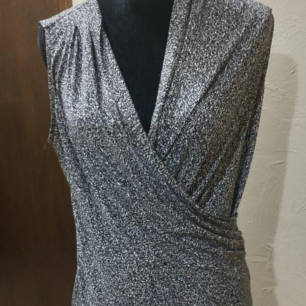 White House  Black Market  woman's top
